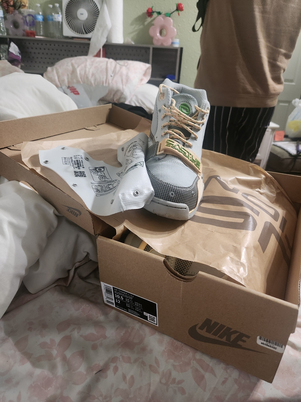 Nike Cactus Jack Air Trainer 1 Travis Scott Low Top Lace Up Gray DR7515-001 - Picture 4 of 4